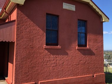 Maliarske práce Bratislava, Maliar Paul, Slovensko, profesionál, dekoratívne betónové stierky, dekoratívne nátery, developerské projekty, airless striekanie, fasády, exteriér, interiér