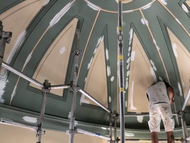 Maliarske práce Bratislava, Maliar Paul, Slovensko, profesionál, dekoratívne betónové stierky, dekoratívne nátery, developerské projekty, airless striekanie, fasády, exteriér, interiér