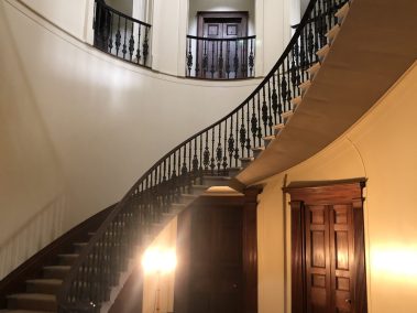 Maliarske práce Bratislava, Maliar Paul, Slovensko, profesionál, dekoratívne betónové stierky, dekoratívne nátery, developerské projekty, airless striekanie, fasády, exteriér, interiér