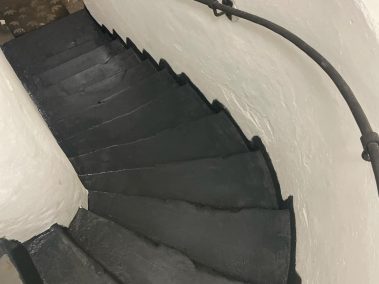 Maliarske práce Bratislava, Maliar Paul, Slovensko, profesionál, dekoratívne betónové stierky, dekoratívne nátery, developerské projekty, airless striekanie, fasády, exteriér, interiér