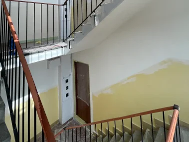 maliar paul maliarske prace bratislava stenberk Maliarske práce Bratislava, Maliar Paul, Slovensko, profesionál, dekoratívne betónové stierky, dekoratívne nátery, developerské projekty, airless striekanie, fasády, exteriér, interiérbytovy dom realizacia