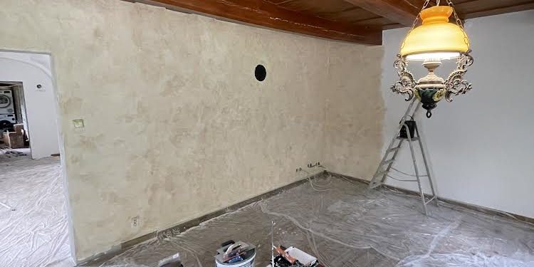 Maliarske práce Bratislava, Maliar Paul, Slovensko, profesionál, dekoratívne betónové stierky, dekoratívne nátery, developerské projekty, airless striekanie, fasády, exteriér, interiér