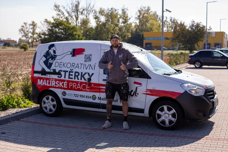 Maliarske práce Bratislava, Maliar Paul, Slovensko, profesionál, dekoratívne betónové stierky, dekoratívne nátery, developerské projekty, airless striekanie, fasády, exteriér, interiér