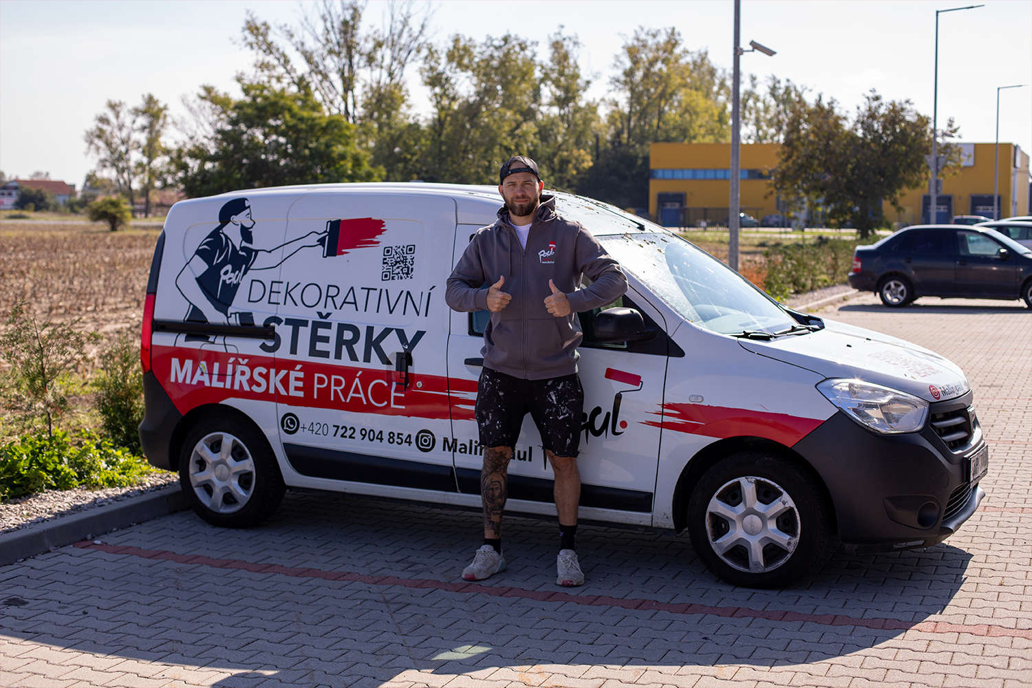 Maliarske práce Bratislava, Maliar Paul, Slovensko, profesionál, dekoratívne betónové stierky, dekoratívne nátery, developerské projekty, airless striekanie, fasády, exteriér, interiér