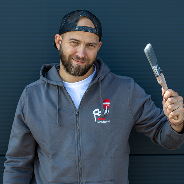 Maliarske práce Bratislava, Maliar Paul, Slovensko, profesionál, dekoratívne betónové stierky, dekoratívne nátery, developerské projekty, airless striekanie, fasády, exteriér, interiér